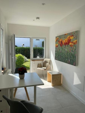 Sonniges Apartment im Garten, in zentraler Lage, Sellin